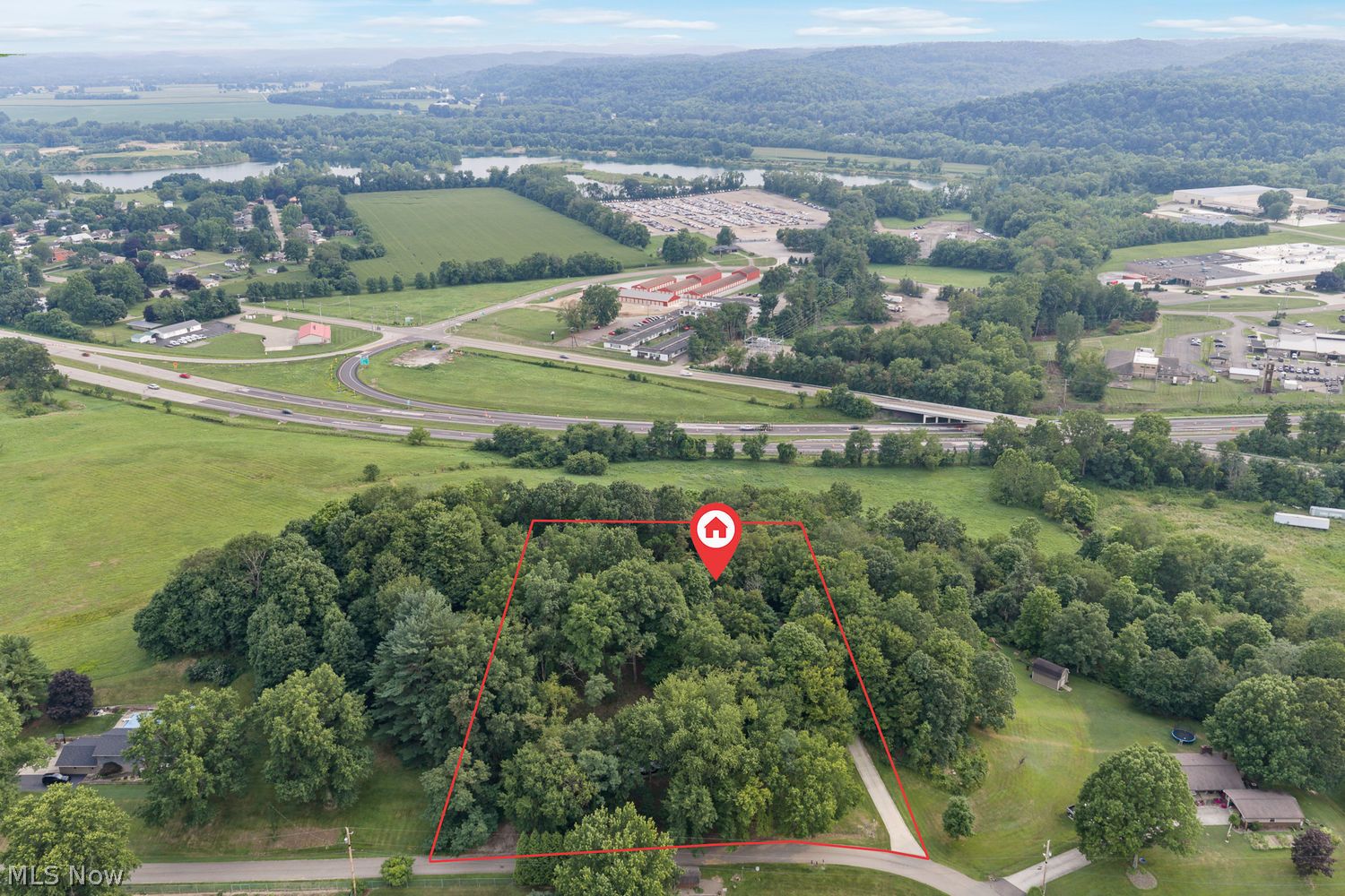 3090 Ashwood Drive SE New Philadelphia OH 44663