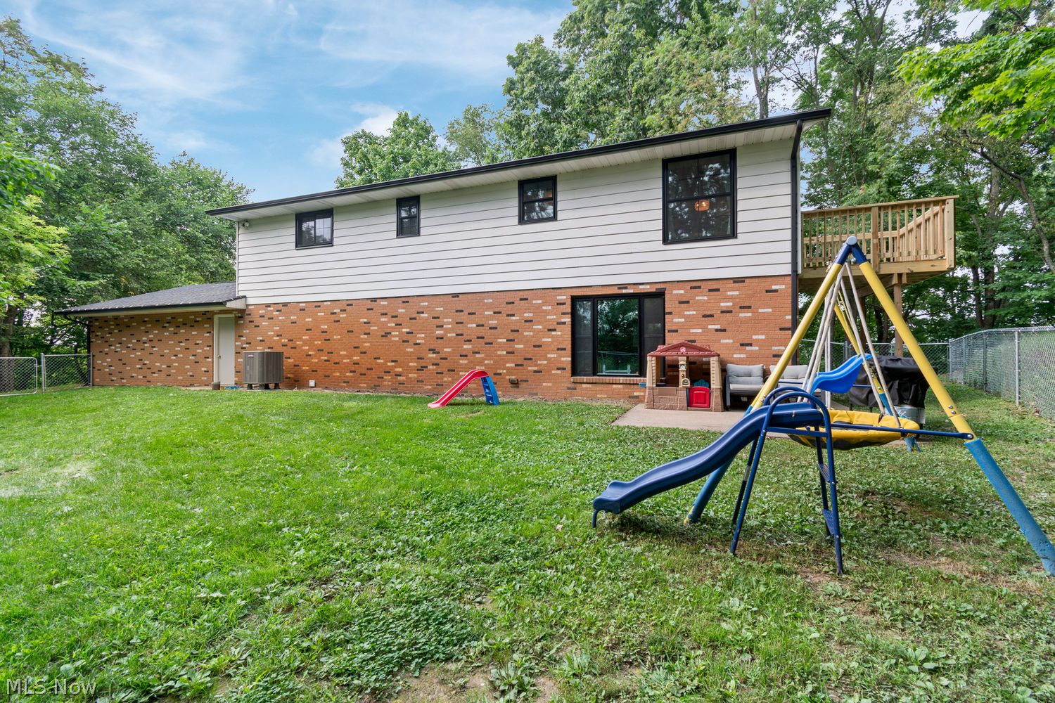 3090 Ashwood Drive SE New Philadelphia OH 44663