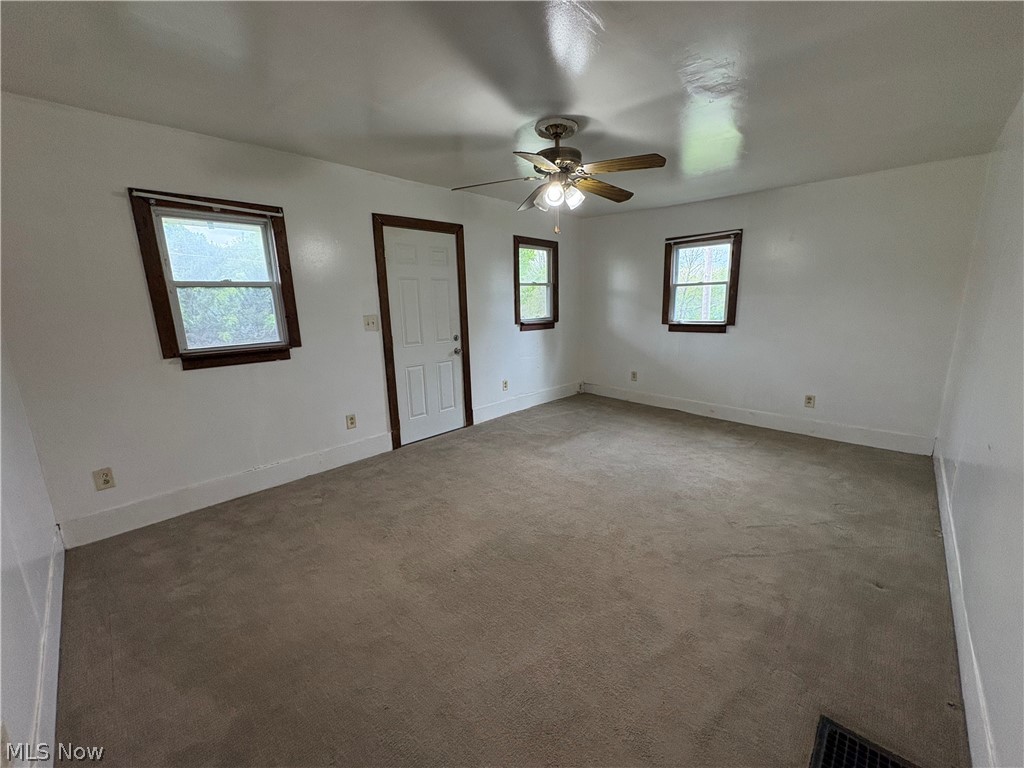 325 E High Street Leetonia OH 44431