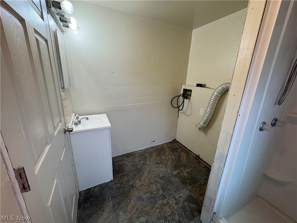 325 E High Street Leetonia OH 44431