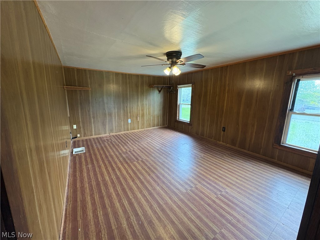 325 E High Street Leetonia OH 44431