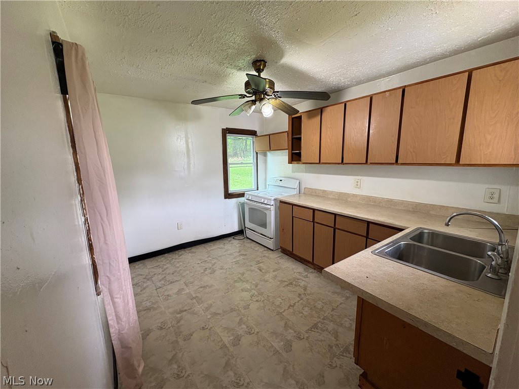 325 E High Street Leetonia OH 44431