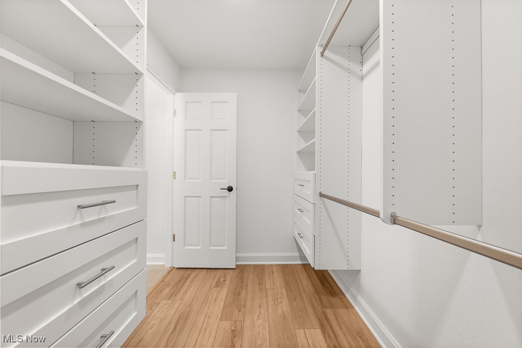 28323 Farrs Garden Path Westlake OH 44145