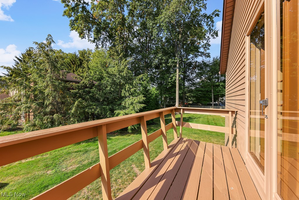 28323 Farrs Garden Path Westlake OH 44145