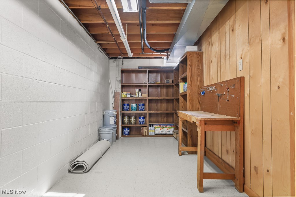 28323 Farrs Garden Path Westlake OH 44145