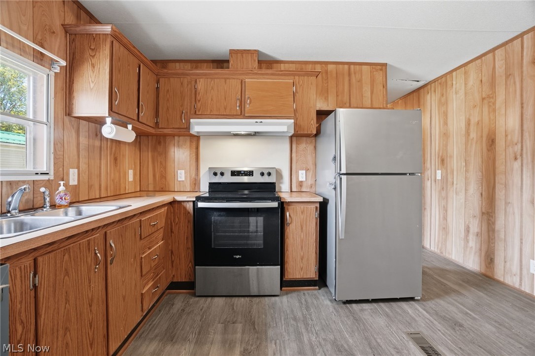 137 Marilyn Drive Madison OH 44057