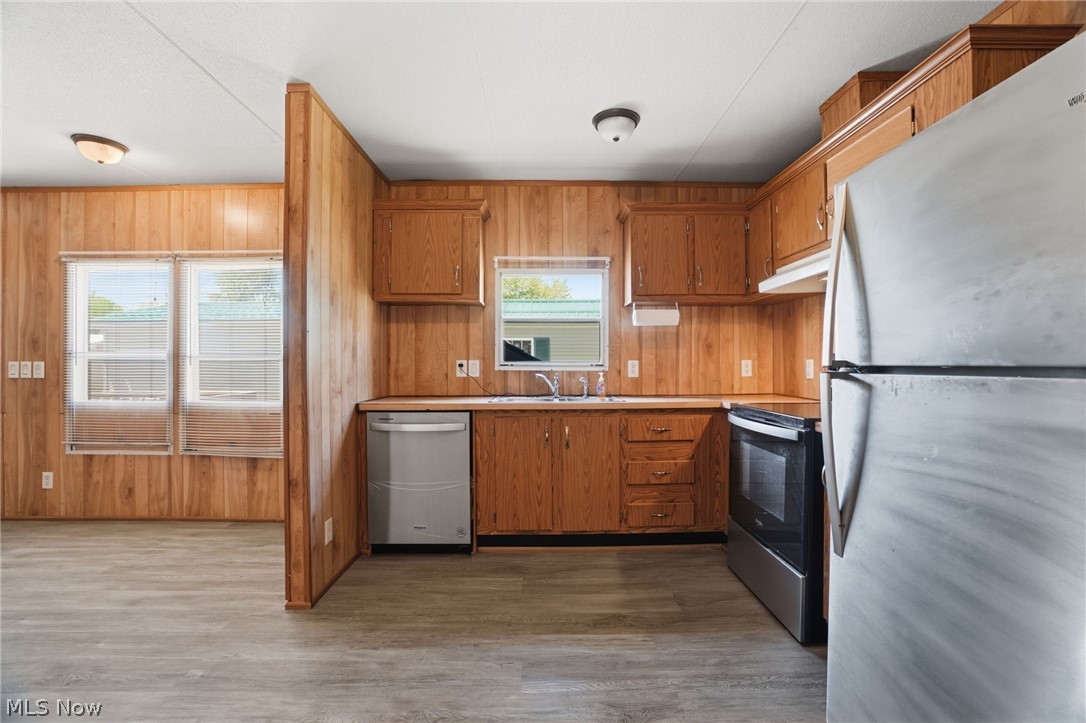 137 Marilyn Drive Madison OH 44057