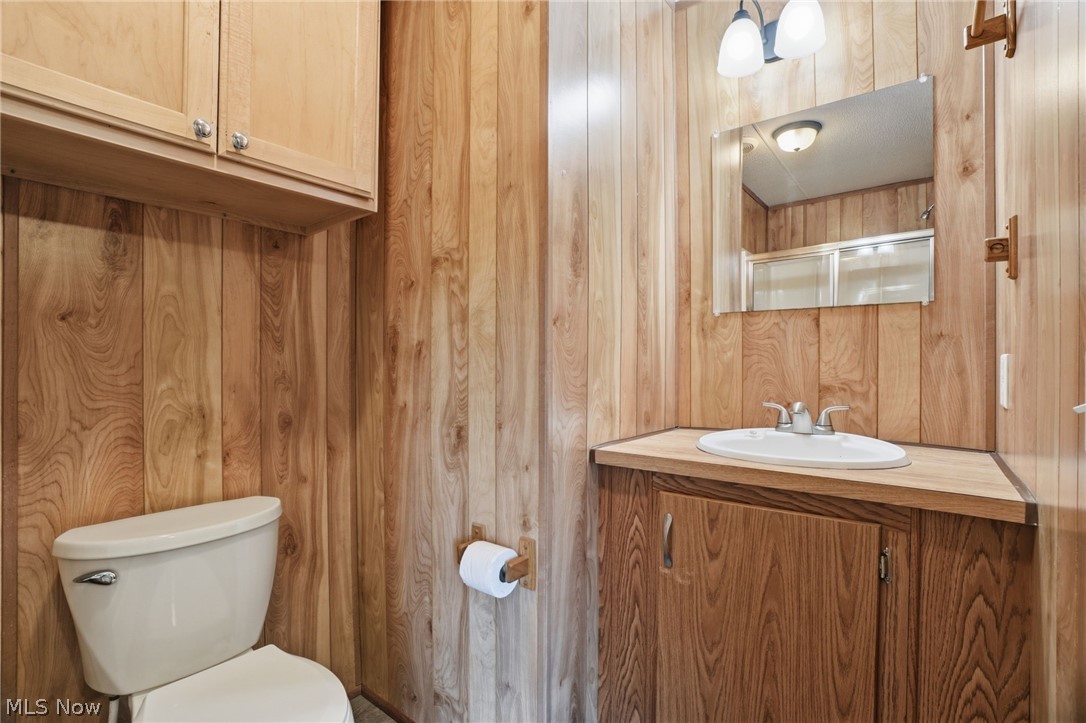 137 Marilyn Drive Madison OH 44057