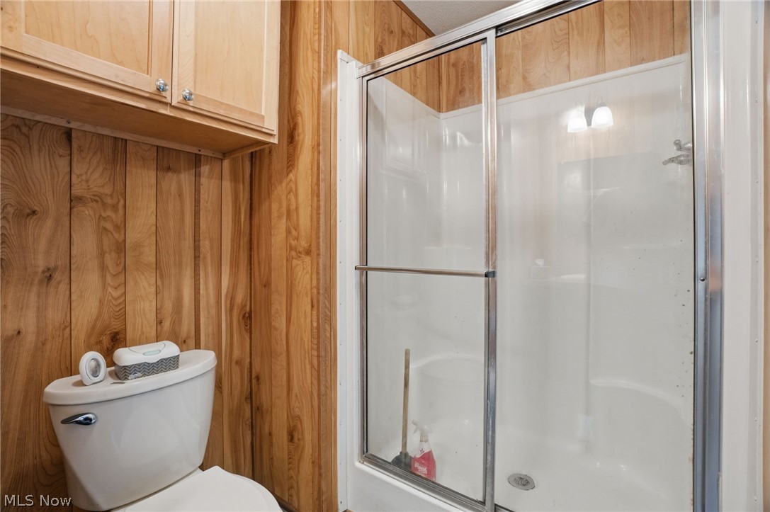 137 Marilyn Drive Madison OH 44057