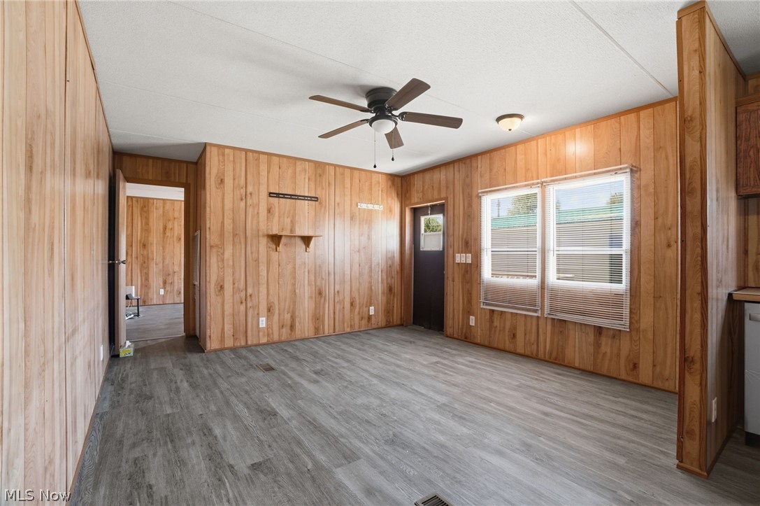 137 Marilyn Drive Madison OH 44057