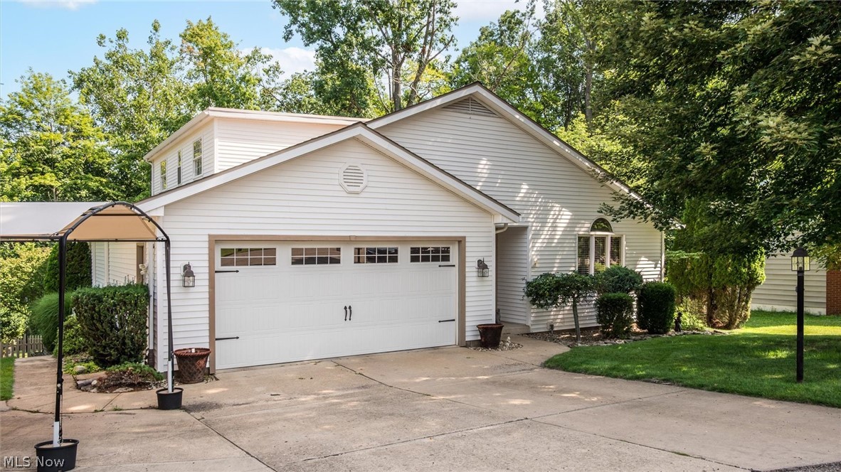 205 Treehouse Lane Zanesville OH 43701