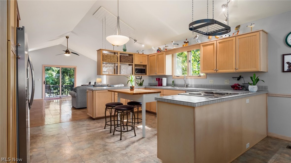 205 Treehouse Lane Zanesville OH 43701
