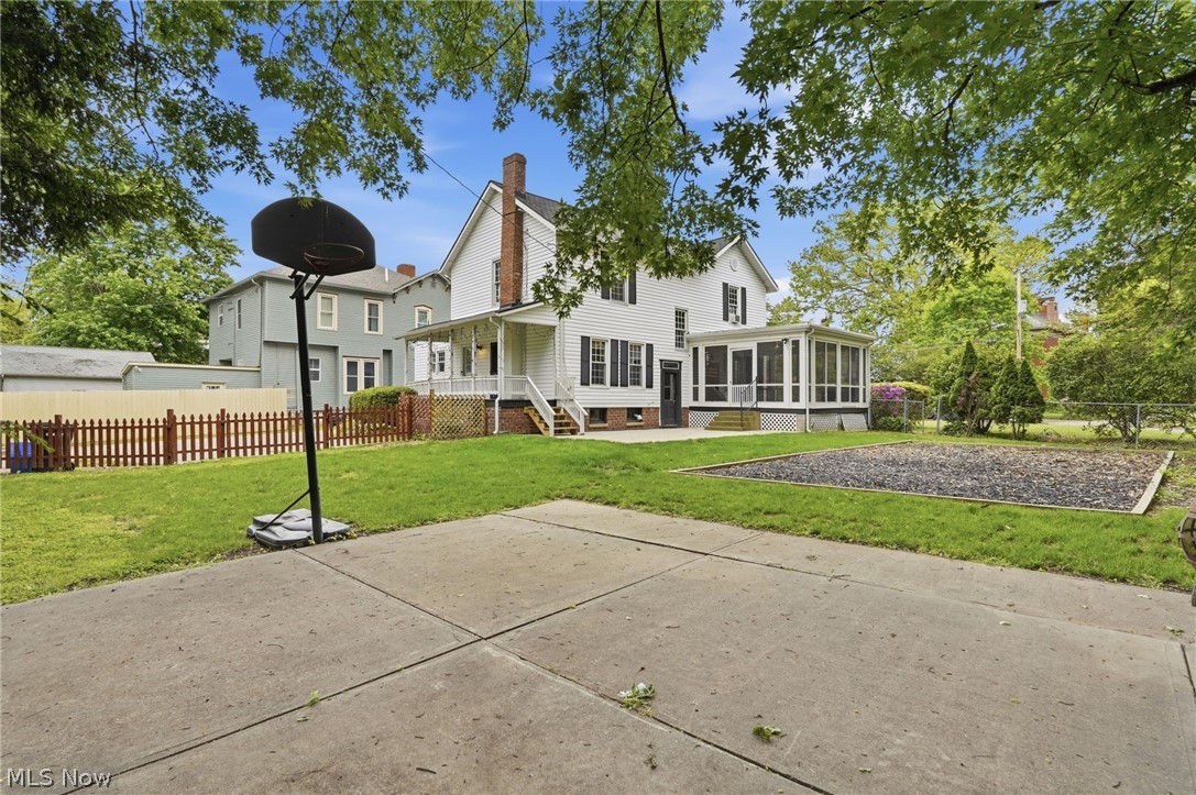 727 Convers Avenue Zanesville OH 43701