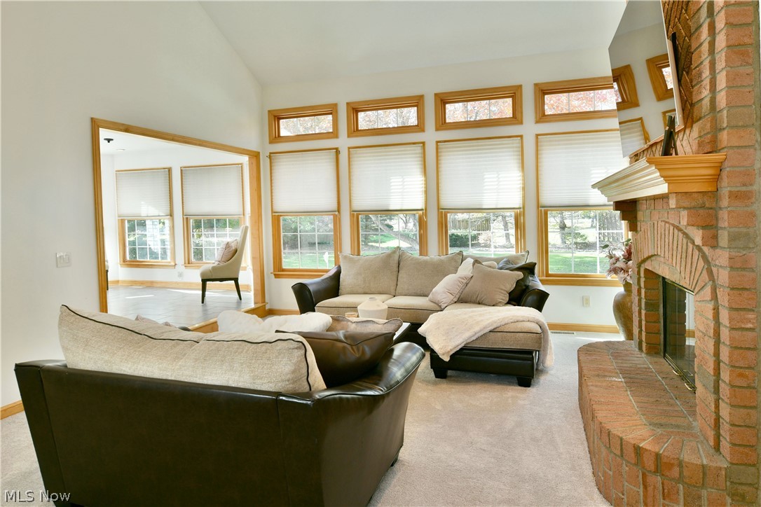 1500 Brittainy Oaks Trail NE Warren OH 44484