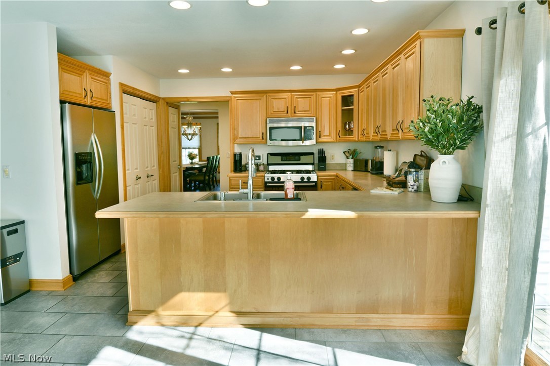 1500 Brittainy Oaks Trail NE Warren OH 44484