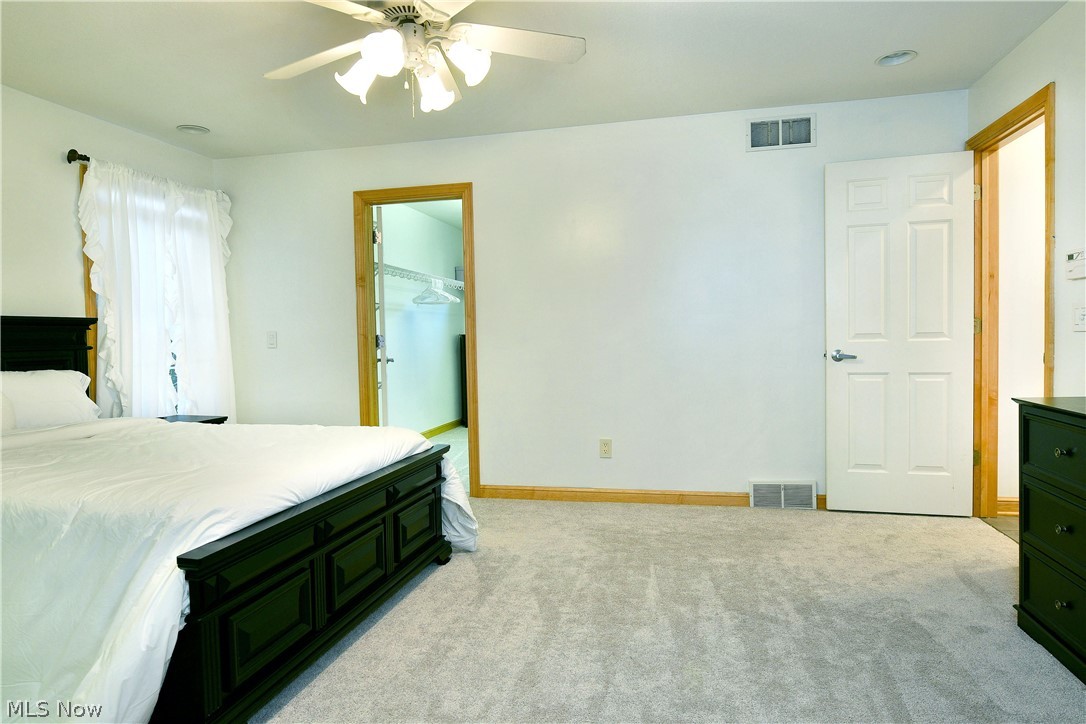 1500 Brittainy Oaks Trail NE Warren OH 44484