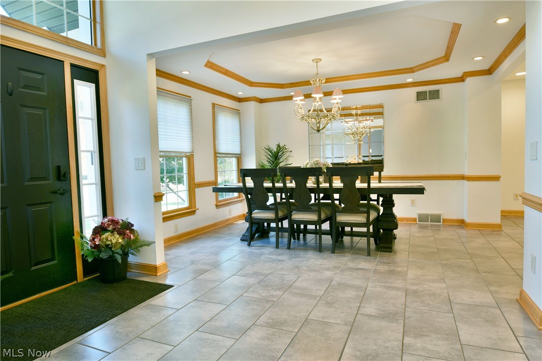 1500 Brittainy Oaks Trail NE Warren OH 44484