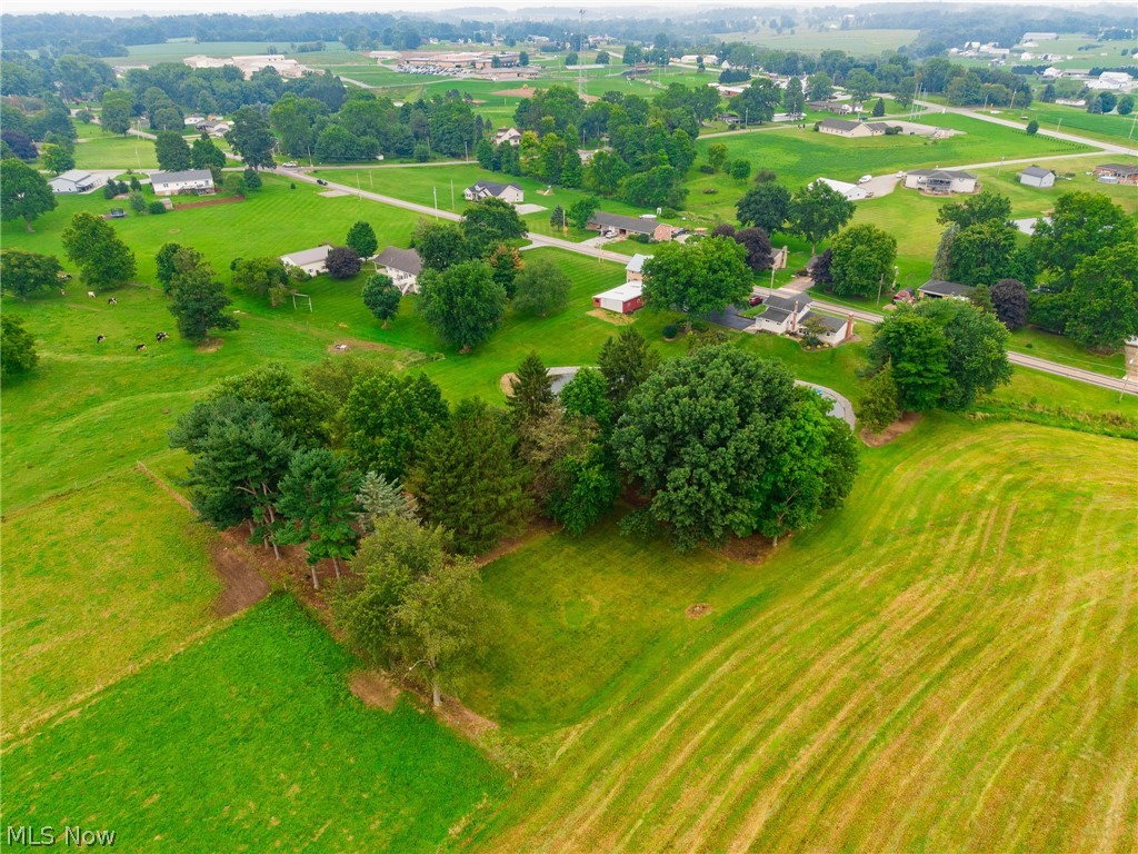 8716 Emerson Road Apple Creek OH 44606