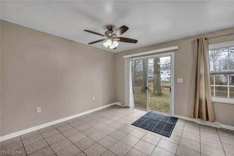 337 University Avenue Elyria OH 44035