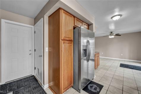 337 University Avenue Elyria OH 44035