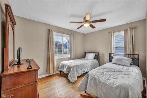 337 University Avenue Elyria OH 44035