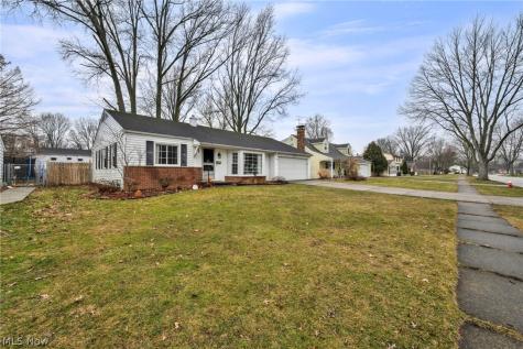 337 University Avenue Elyria OH 44035