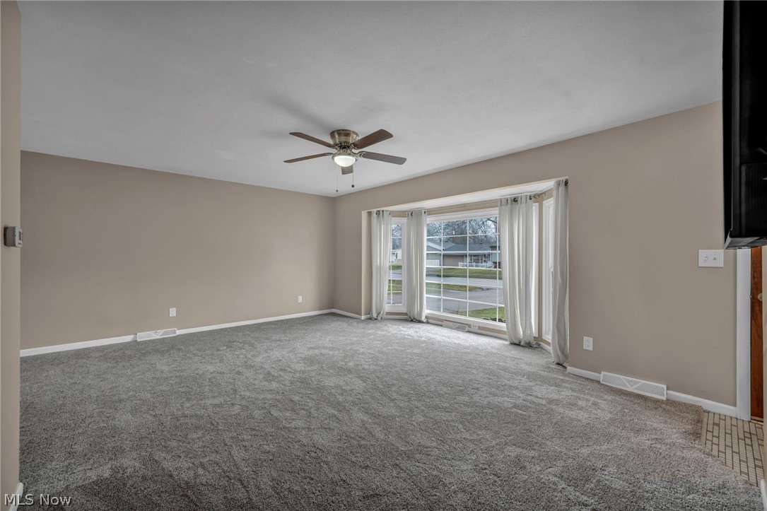 337 University Avenue Elyria OH 44035
