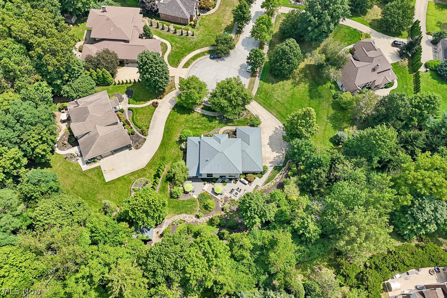 1268 Woodsview Drive Akron OH 44313