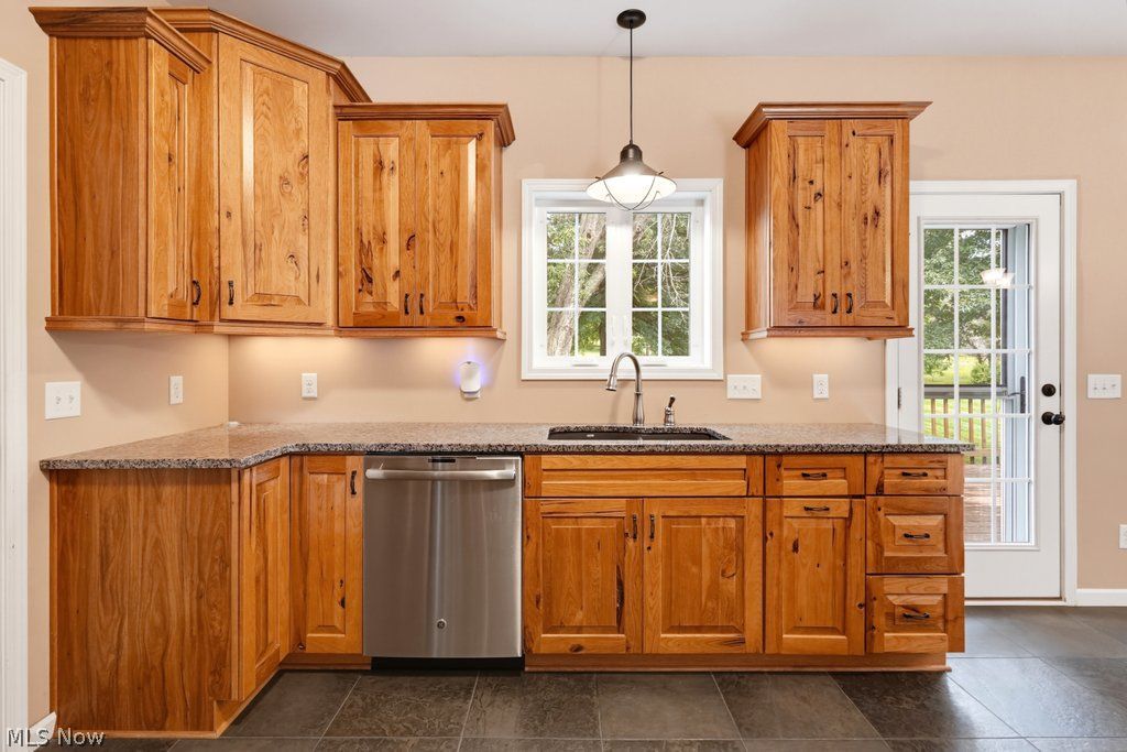 3112 Phillips Drive SW Canton OH 44706