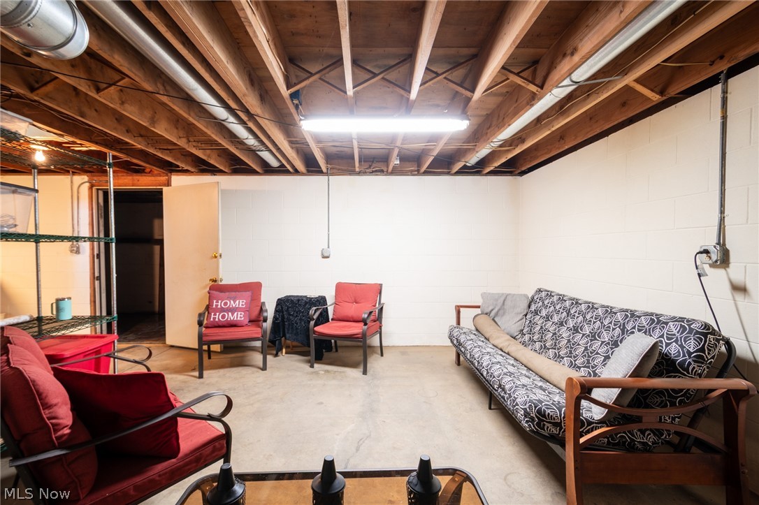 14027 Mayfield Road Huntsburg OH 44046