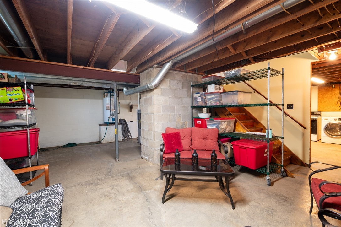 14027 Mayfield Road Huntsburg OH 44046