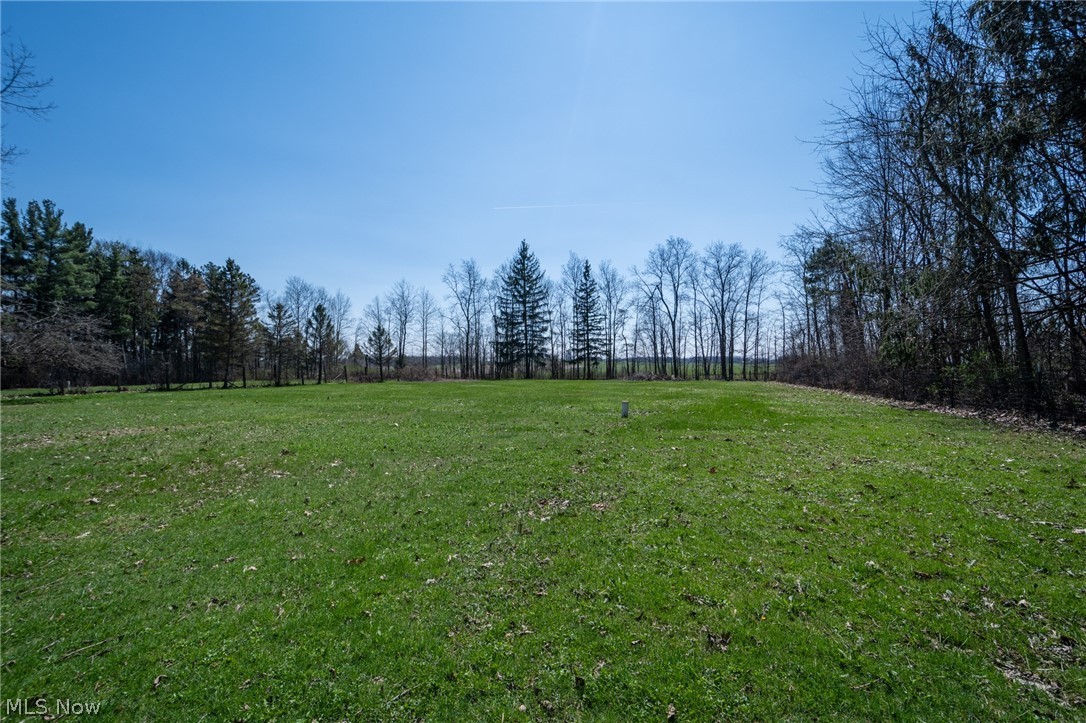 14027 Mayfield Road Huntsburg OH 44046