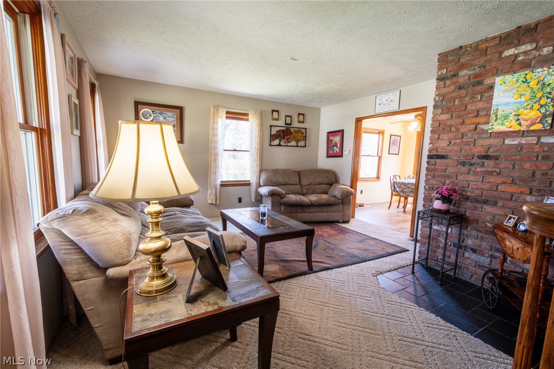 14027 Mayfield Road Huntsburg OH 44046
