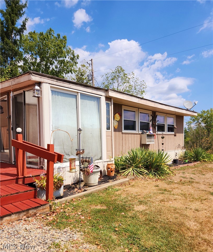 23516 Hideaway Drive Senecaville OH 43780