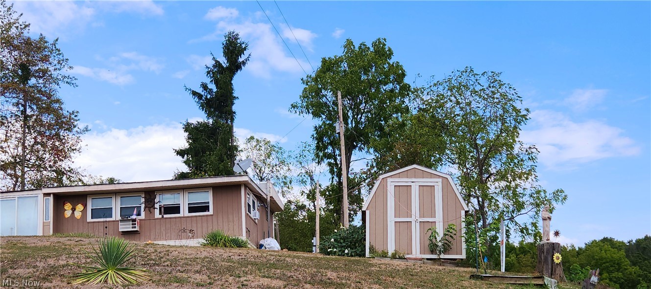 23516 Hideaway Drive Senecaville OH 43780