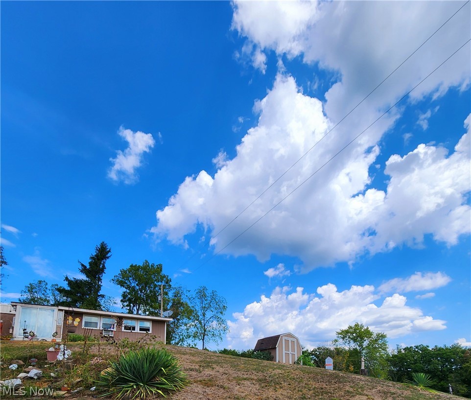 23516 Hideaway Drive Senecaville OH 43780
