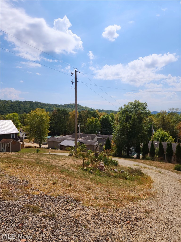 23516 Hideaway Drive Senecaville OH 43780