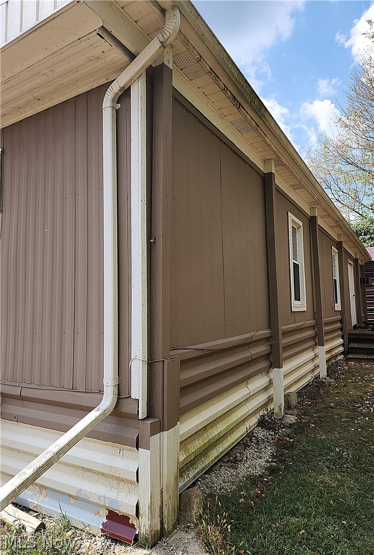 23516 Hideaway Drive Senecaville OH 43780