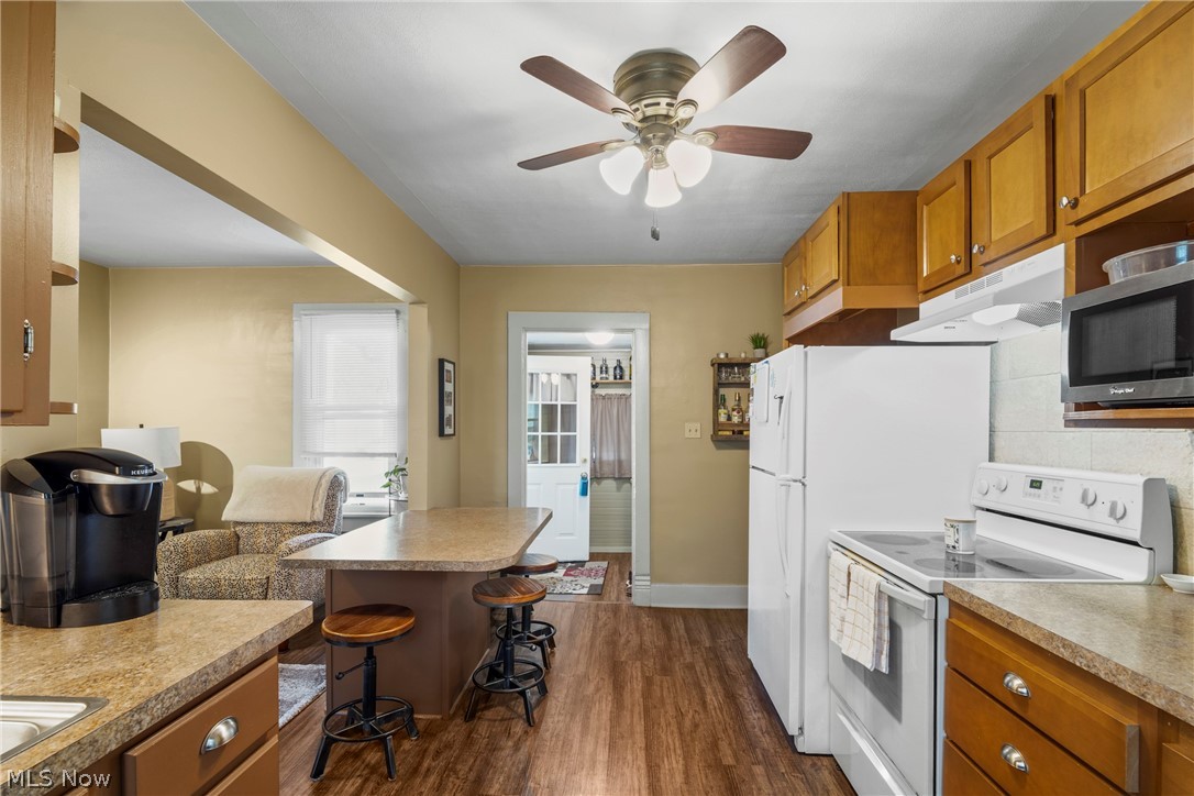 629 Clinton Street Niles OH 44446
