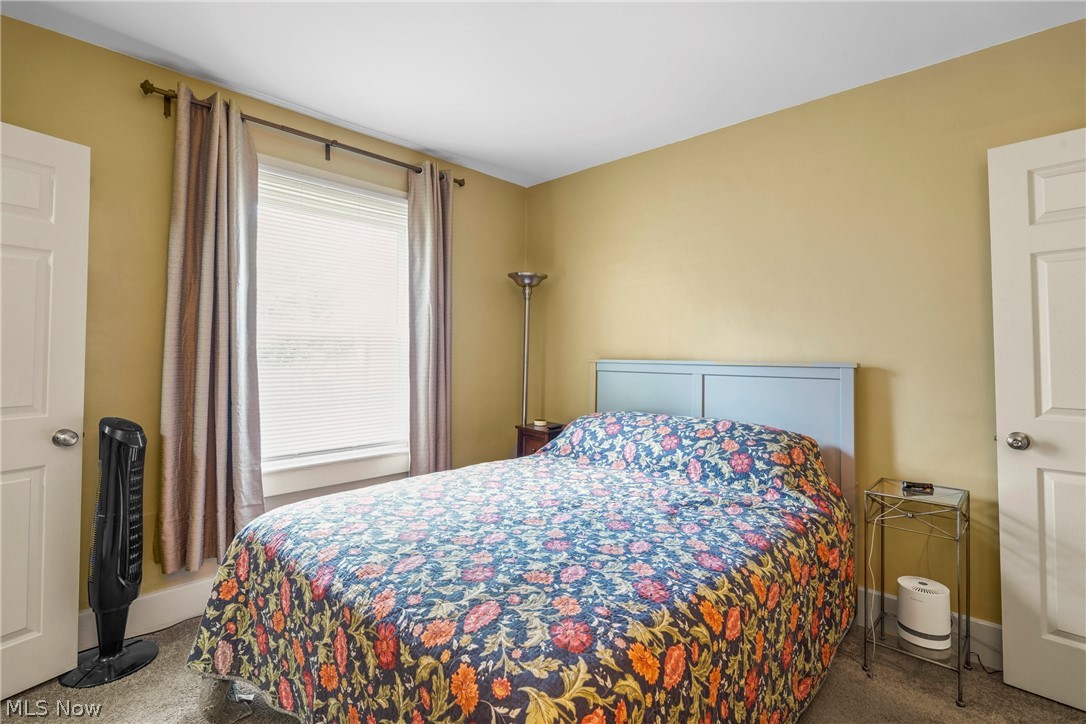 629 Clinton Street Niles OH 44446