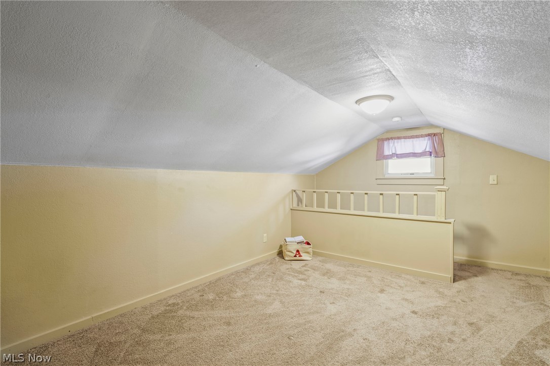 629 Clinton Street Niles OH 44446