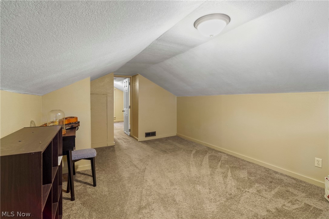 629 Clinton Street Niles OH 44446