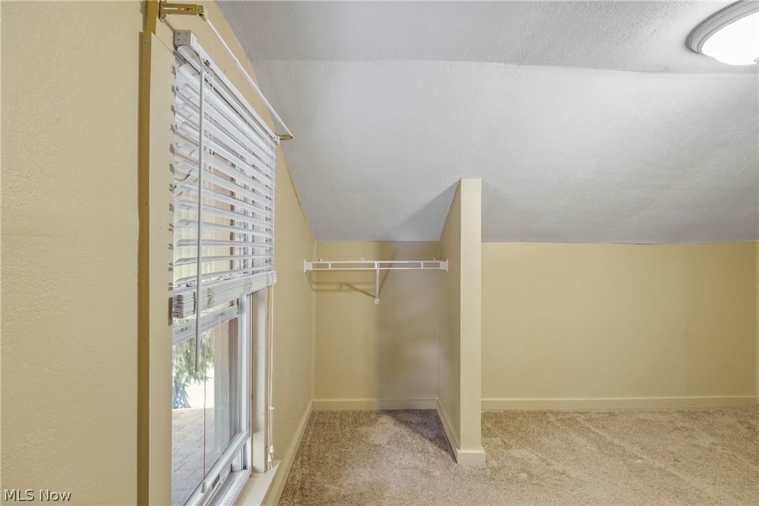 629 Clinton Street Niles OH 44446