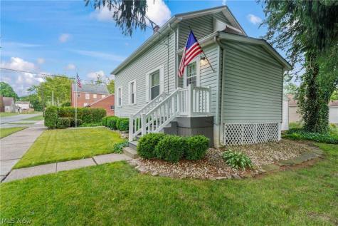 629 Clinton Street Niles OH 44446