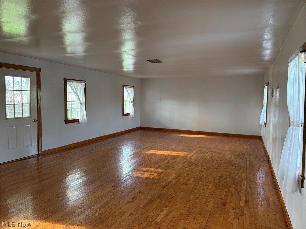 5825 Co Road 80 Fredericktown OH 43019
