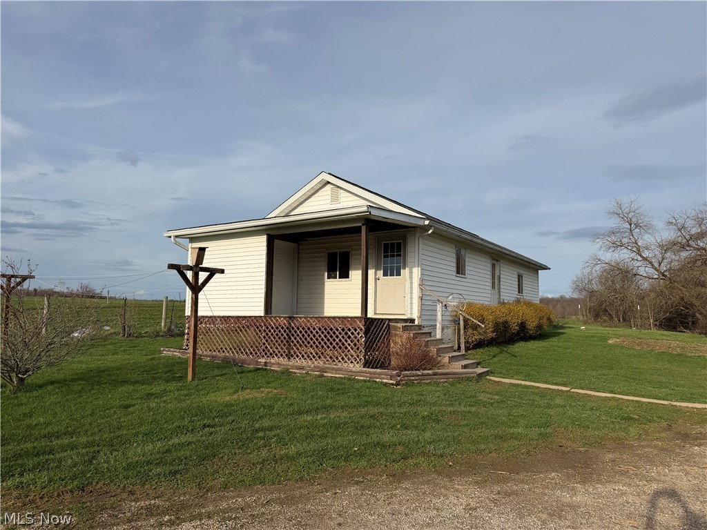 5825 Co Road 80 Fredericktown OH 43019