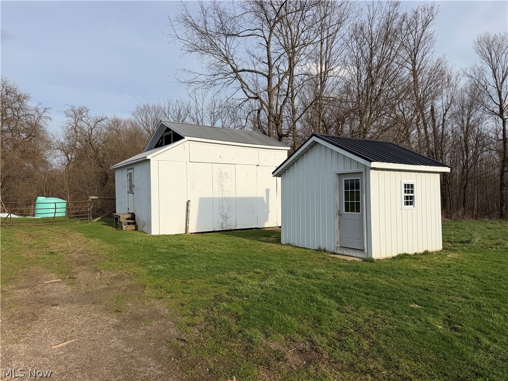 5825 Co Road 80 Fredericktown OH 43019