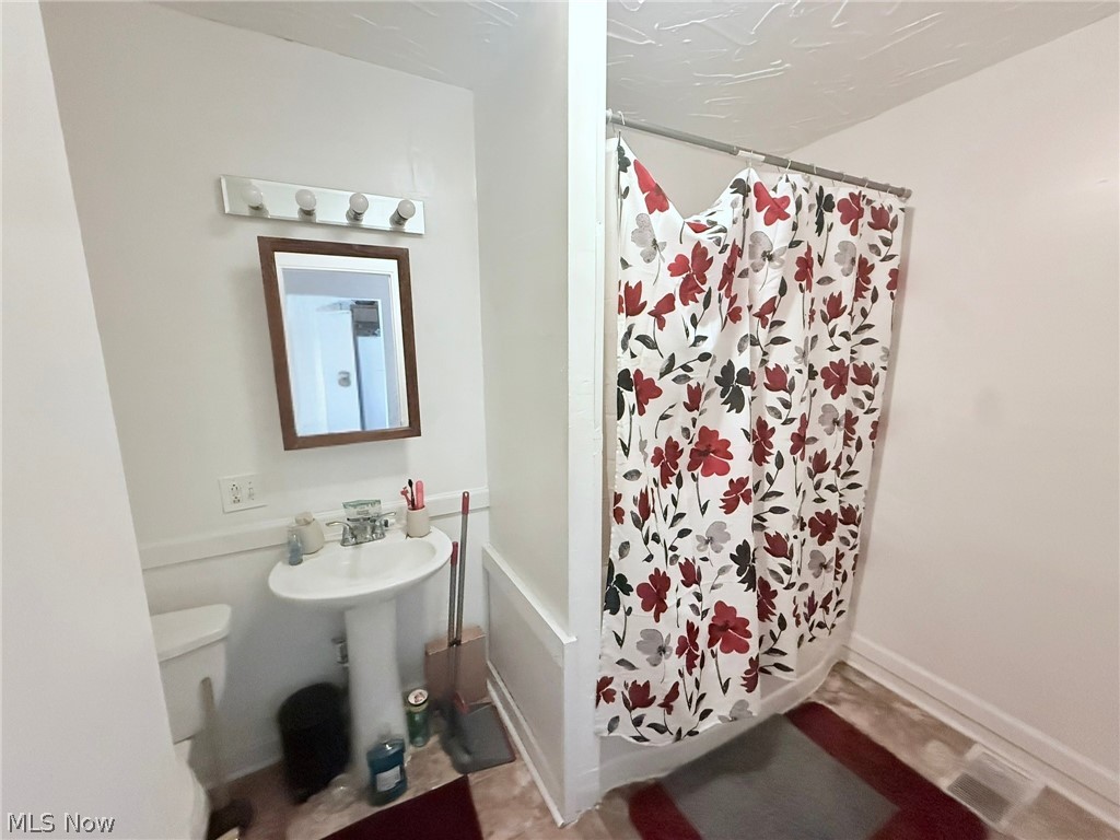 493 Washington Avenue Barberton OH 44203