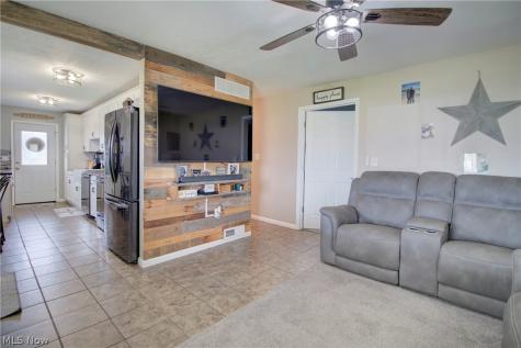 12123 National Drive Grafton OH 44044