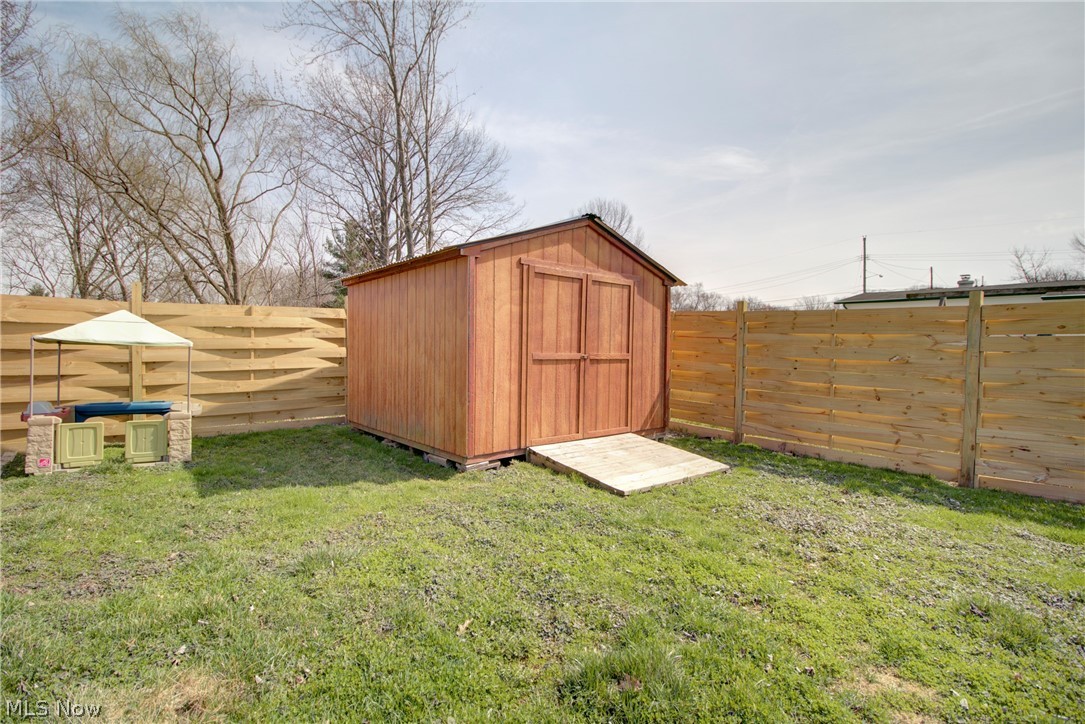 12123 National Drive Grafton OH 44044